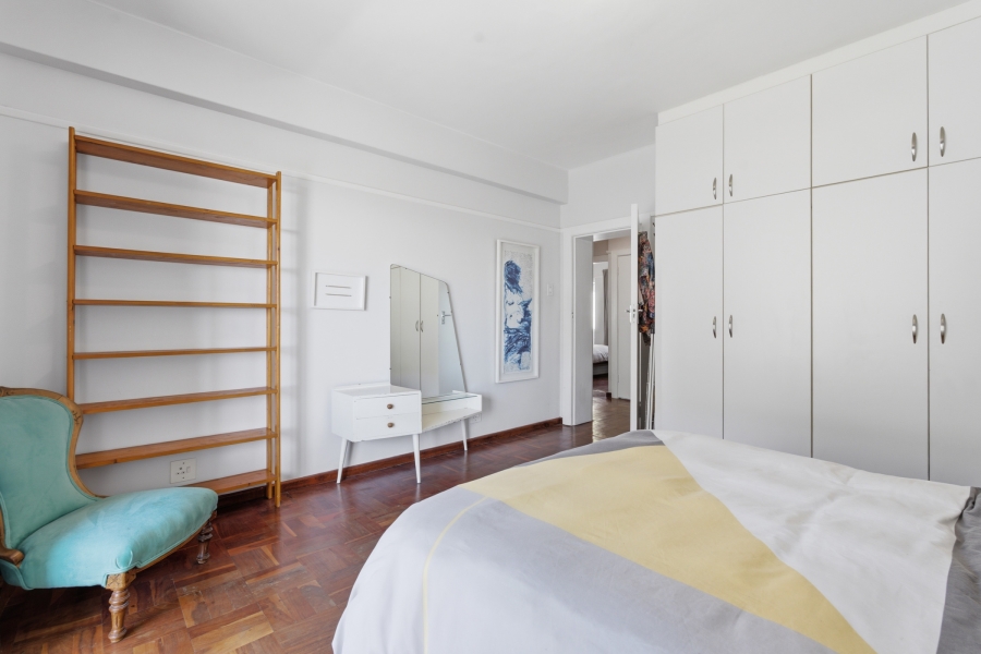 2 Bedroom Property for Sale in Sea Point Western Cape